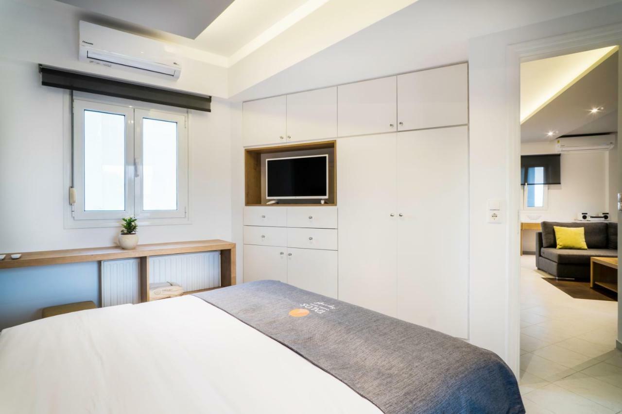 Talos Luxury Aparthotel 3*